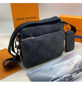 Louis Vuitton 21430138